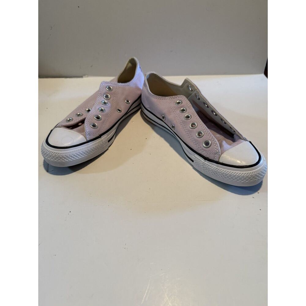 NWOT Converse Chuck Taylor All Star Low Top Sneakers Womens 7 Men's 5 Purple - Picture 3 of 16